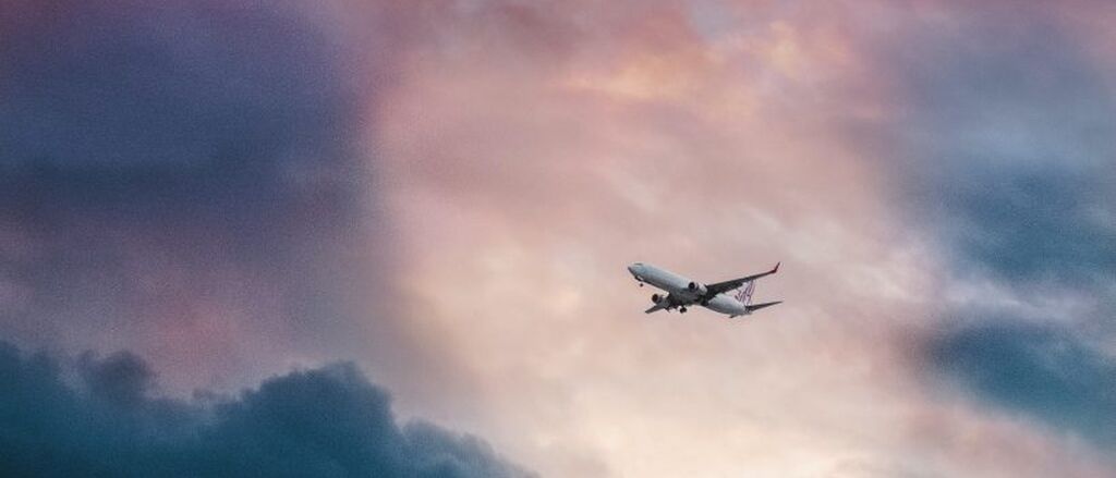 Leio mclaren Fwd Z Yz0yc9g unsplash 1 819x1024