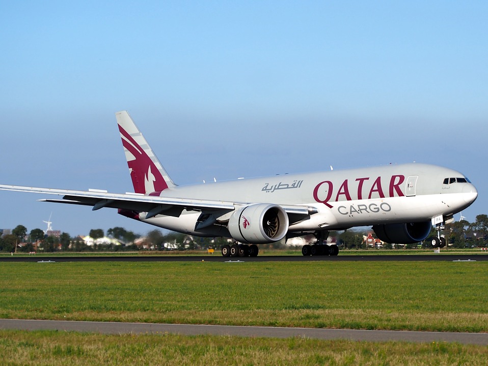 Qatar Airways plane